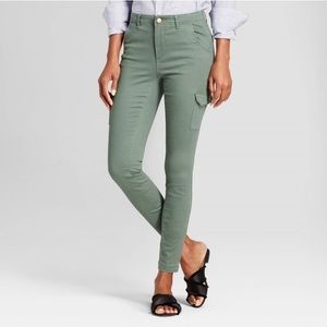 NWT Target skinny pants